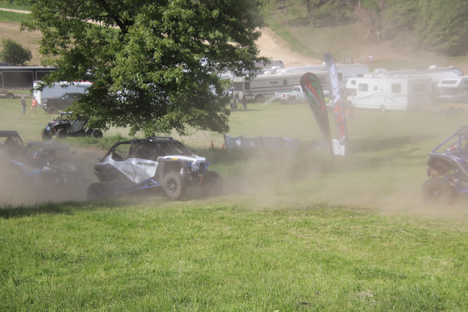 Lou's Pro XP #15 running the course